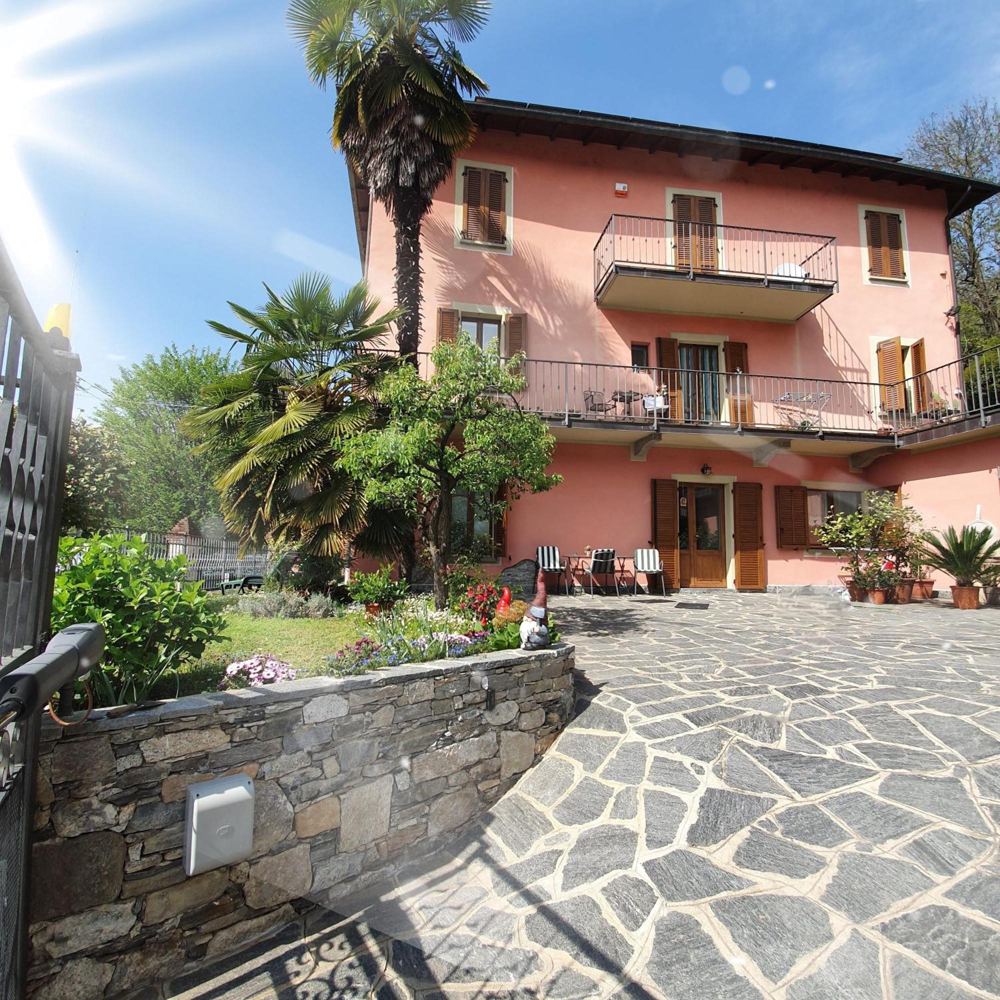 Вилла La Baia D'Acquadolce Bolzano Novarese Экстерьер фото